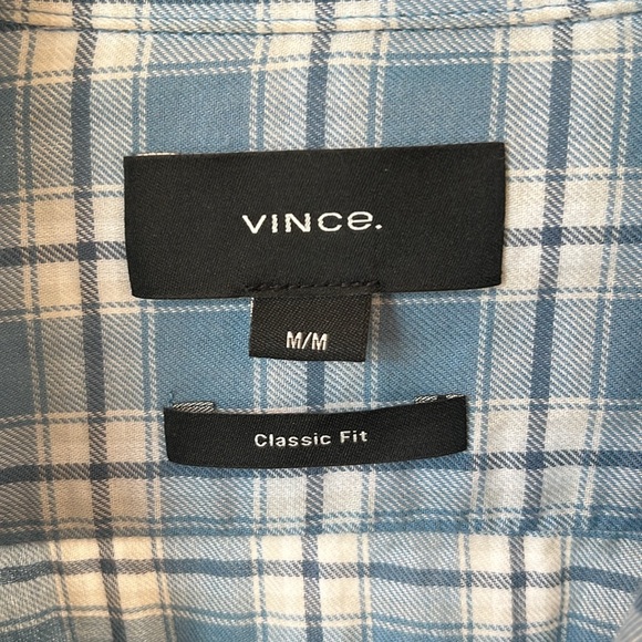 Vince short sleeve patterned button up - Picture 3 of 4